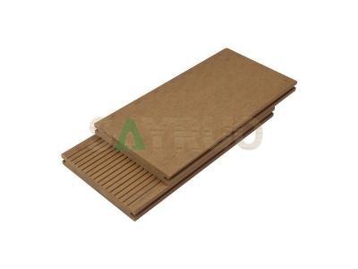 wood plastic composite decking