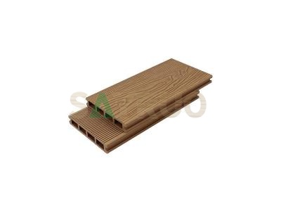 embossed woodgrain composite decking