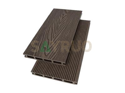 embossed woodgrain composite decking