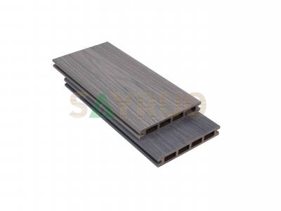 Co-extrusion embossed woodgrain composite decking