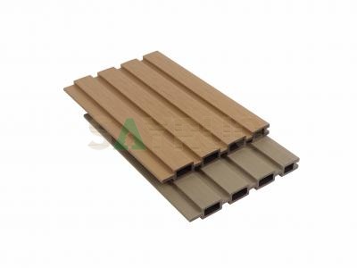 Co-extrusion wood plastic composite fence