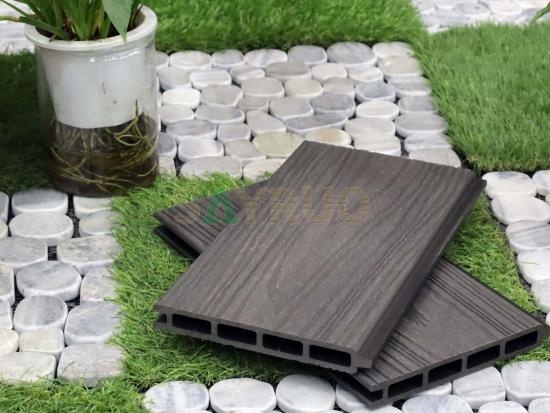 wood plastic composite fence