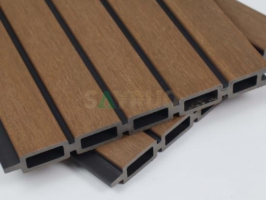 wood plastic composite fence
